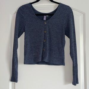 Alya Cropped Long Sleeve